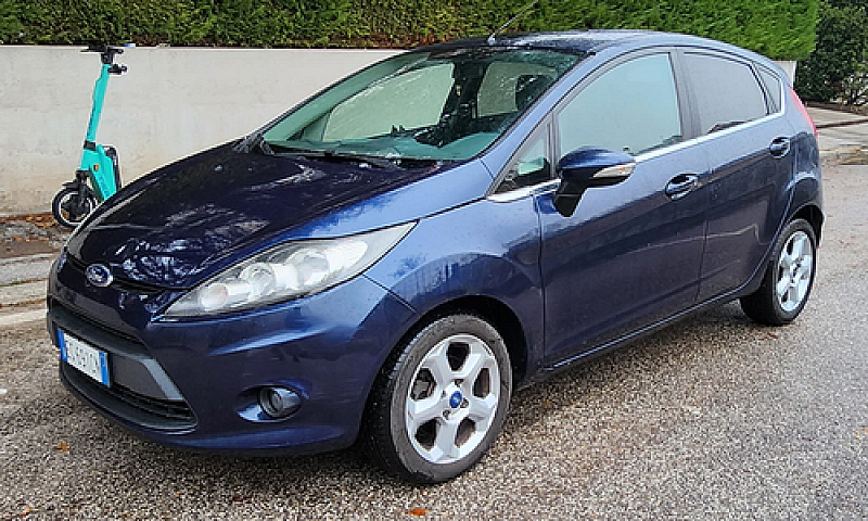Ford Fiesta 1.6 Tdci...