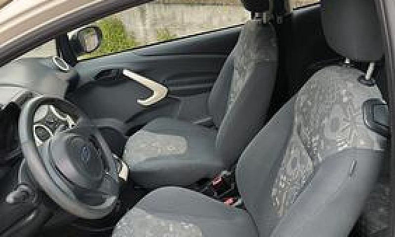 Ford Ka 1.2 69Cv Tit...