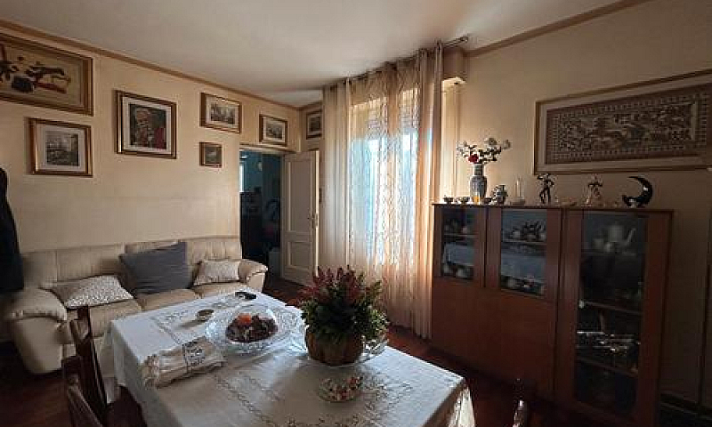Pressi Motel Agip 5°...