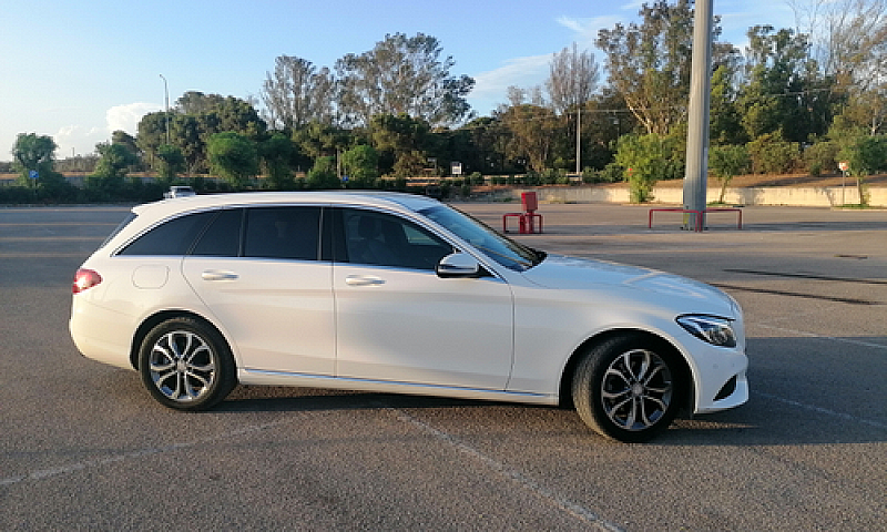 Mercedes Classe C220...