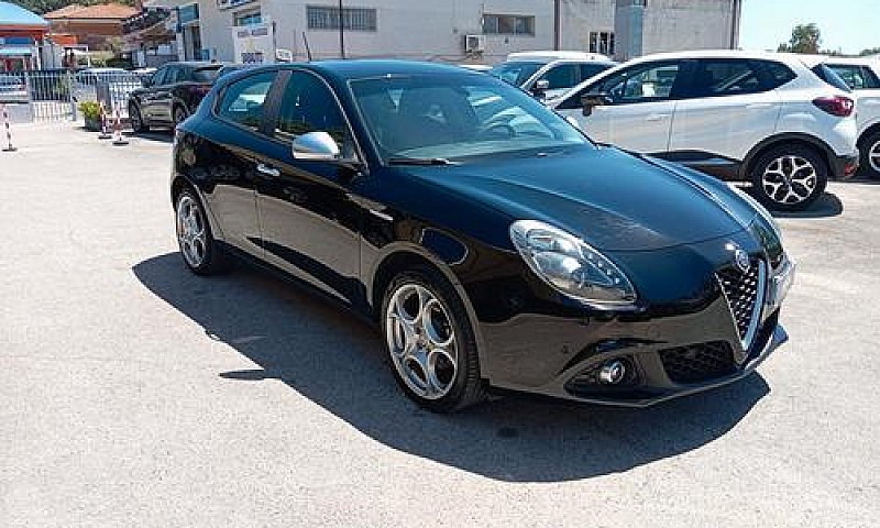 Alfa Romeo Giulietta...