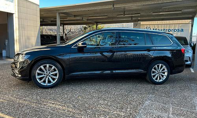 Volkswagen Passat Va...