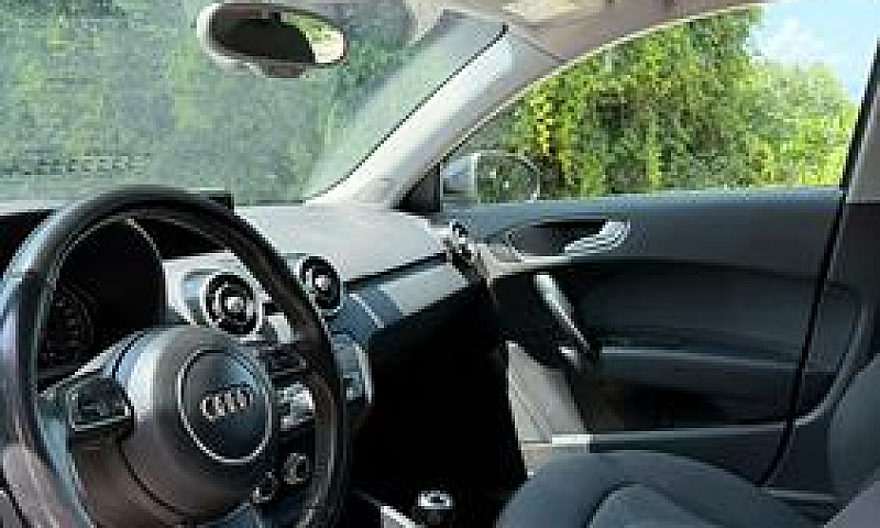 Audi A1 S Line...