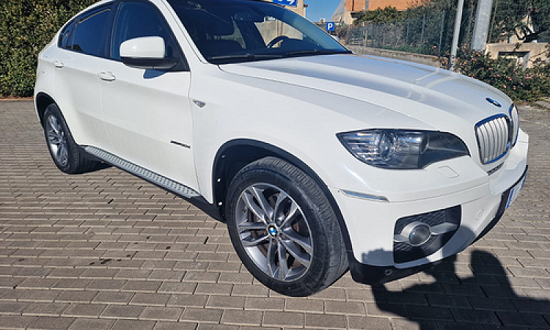 Vendo Bmw X6...