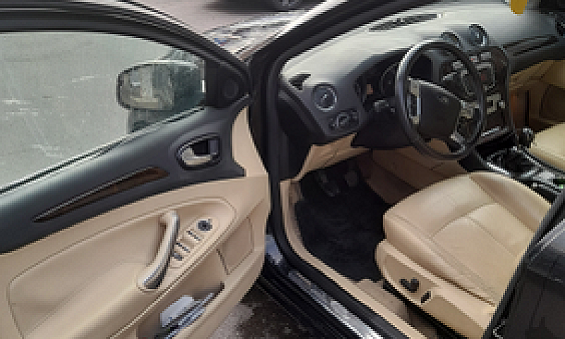 Ford Mondeo...