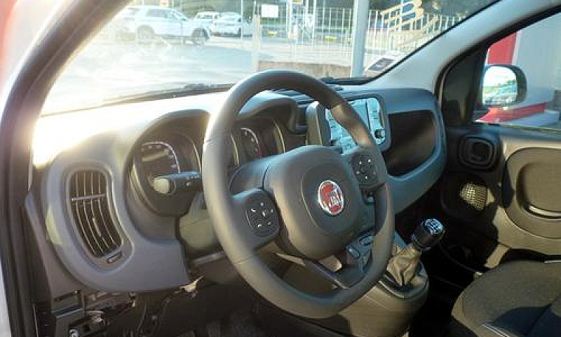 Fiat Panda 1.0 Hybri...