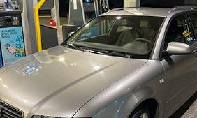 Audi A4...