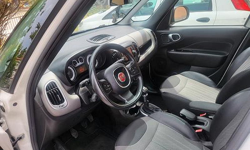 Fiat 500L - 2015...