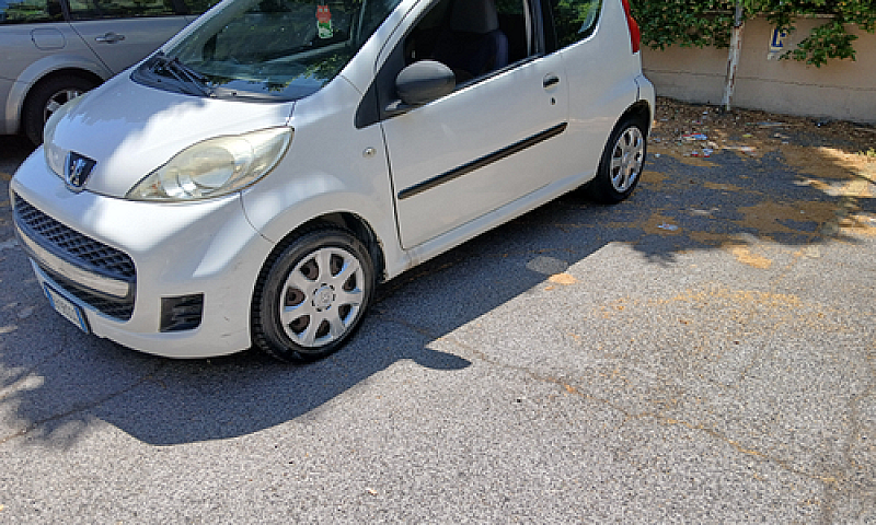 Peugeour 107 Benzina...