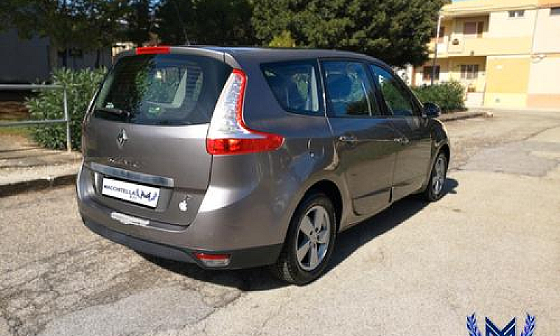 Renault Megane Sceni...