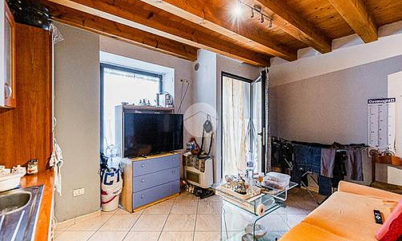 Monolocale A Villafr...