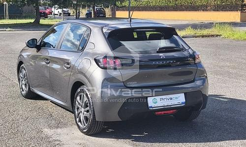 Peugeot 208 Puretech...