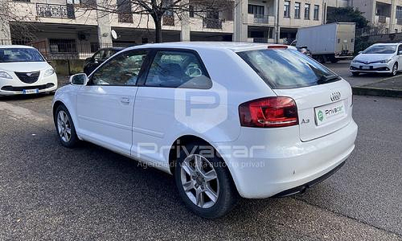 Audi A3 1.6 Tdi 90 C...