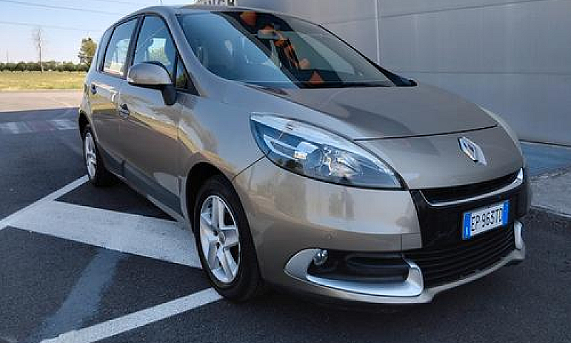 Renault Scenic 1.5 D...