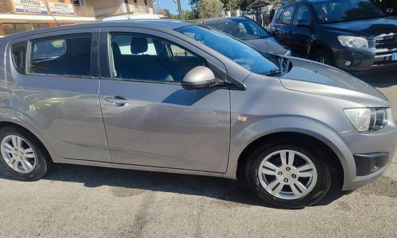 Chevrolet Aveo 1.2 8...
