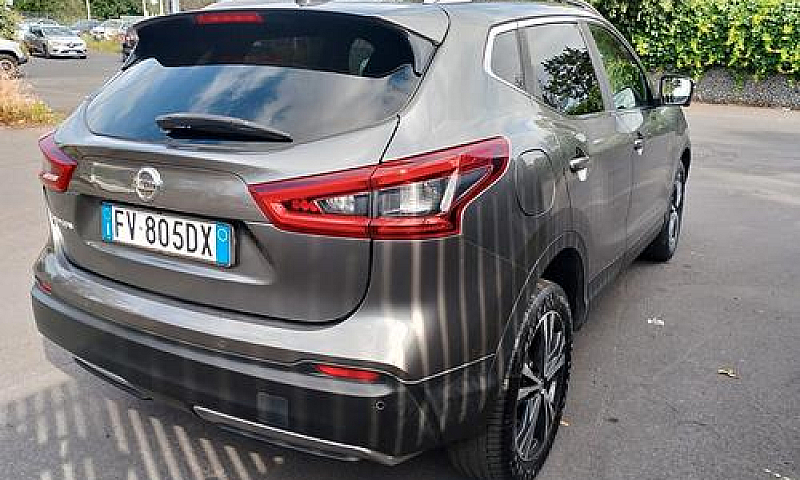 Nissan Qashqai 1.5 D...