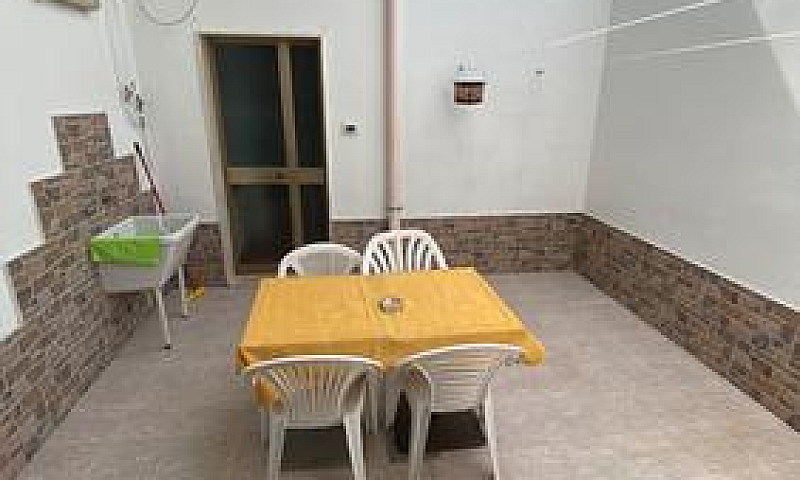 Ampio Appartamento M...