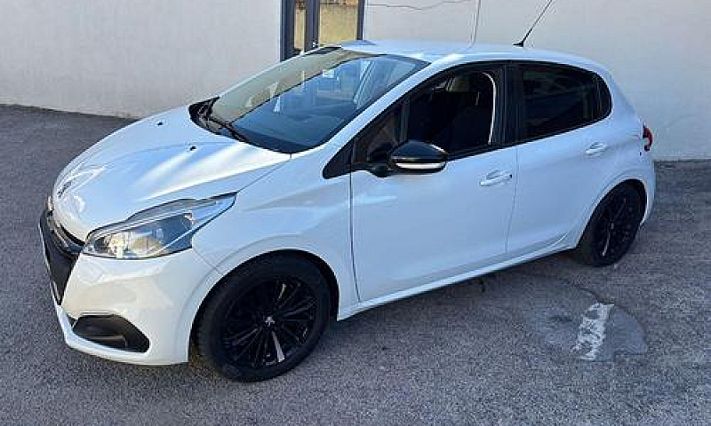 Peugeot 208 1.6 Blue...