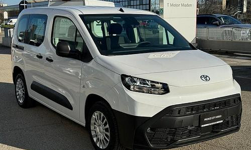 Toyota Proace City V...