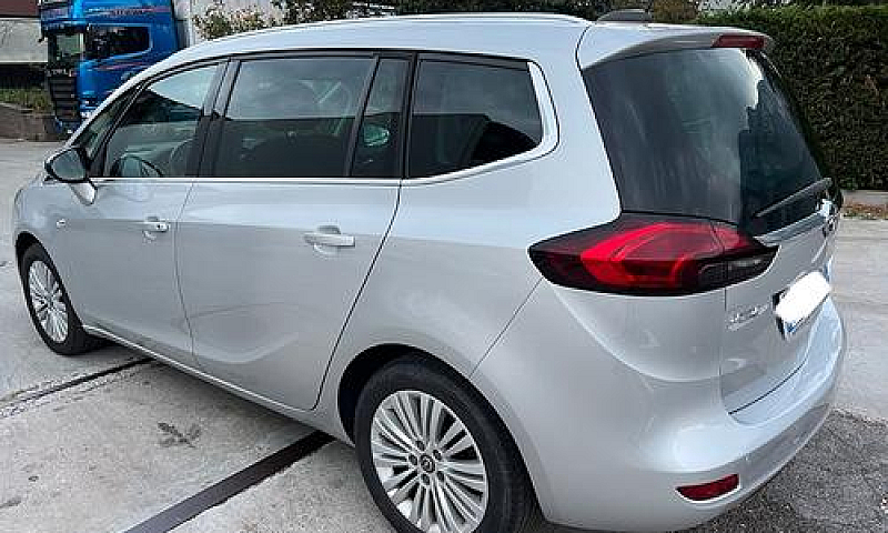 Opel Zafira 1.4 Turb...