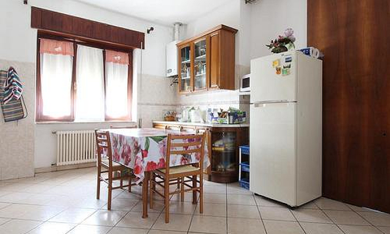 4 Locali A Arzignano...