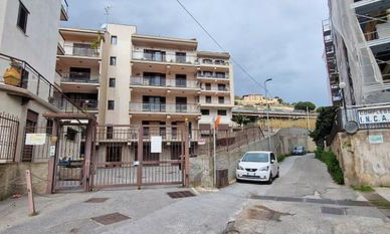 Gravitelli, Trivani ...