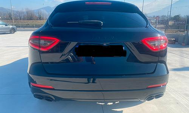 Maserati Levante 3.0...