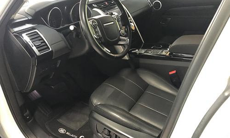 Land Rover Discovery...