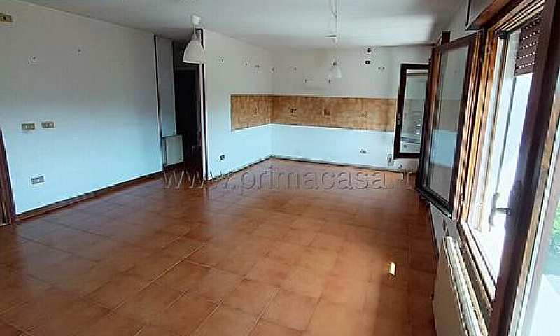 Appartamento Su 2 Li...
