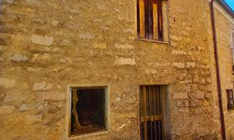 Fabbricato Grezzo Da...