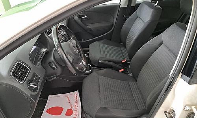 Volkswagen - Polo - ...
