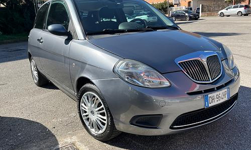 Lancia Ypsilon 1.2 A...