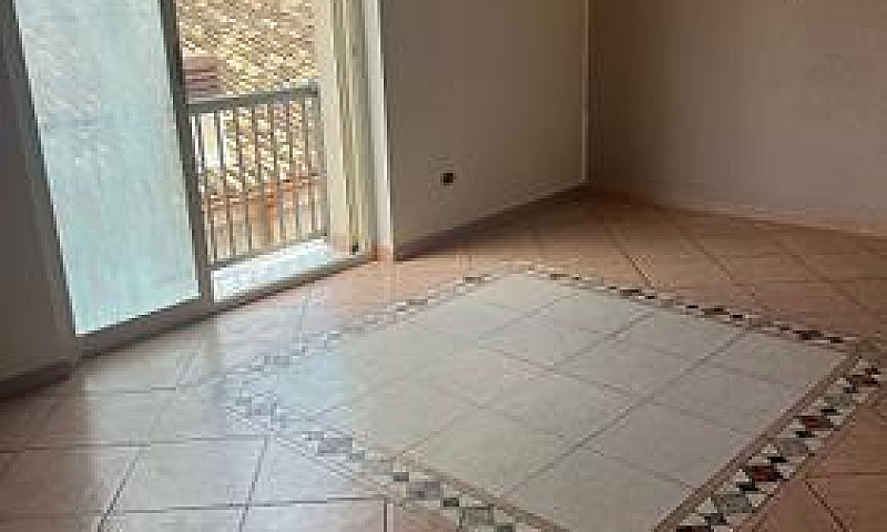 Appartamento A Castr...