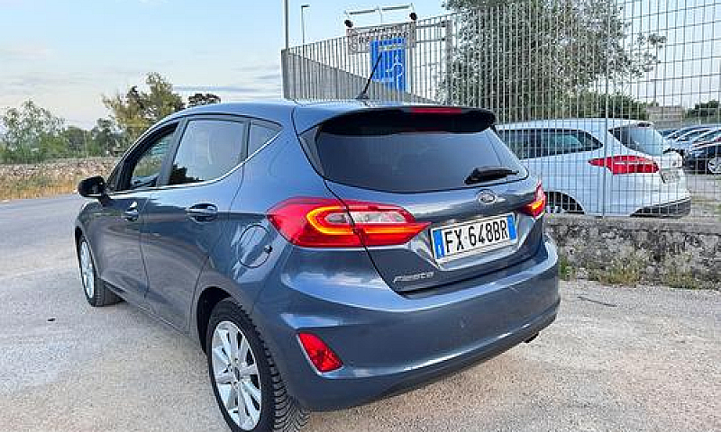 Ford Fiesta 1.1 75 C...
