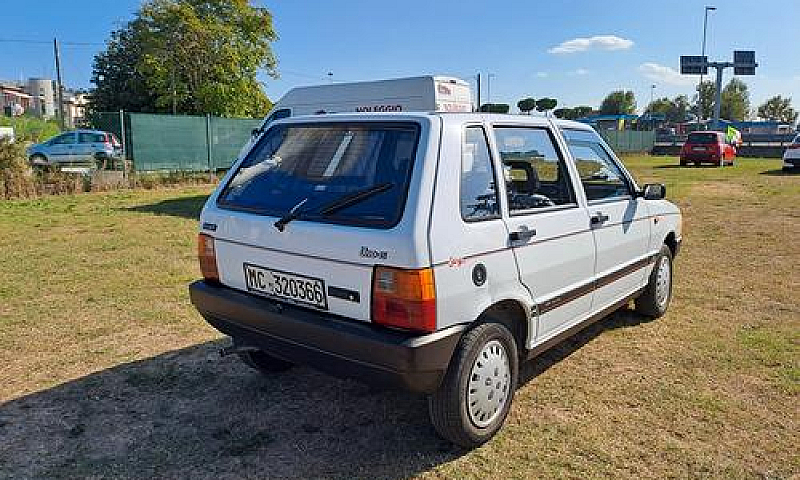 Fiat Uno Sting 9.0 B...