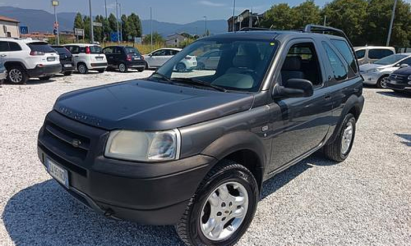 Land Rover Freelande...