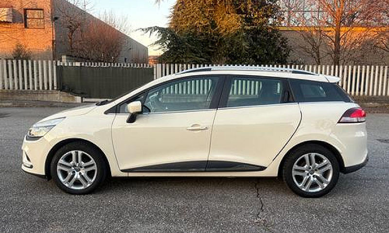 Renault Clio 1.5Dci ...