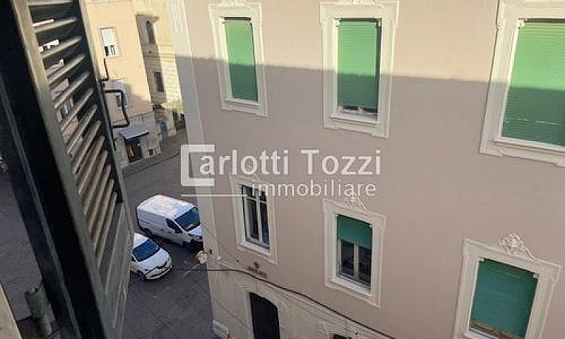 Rif.03366Cst| Appart...