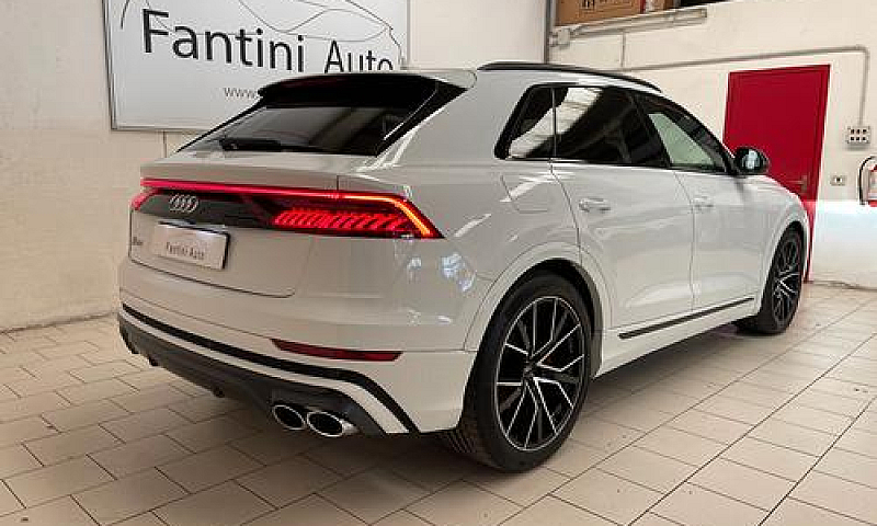 Audi Q8 Sq8 4.0 V8 T...