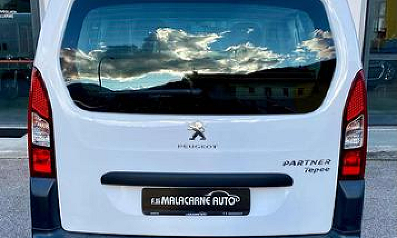 Peugeot Partner Tepe...