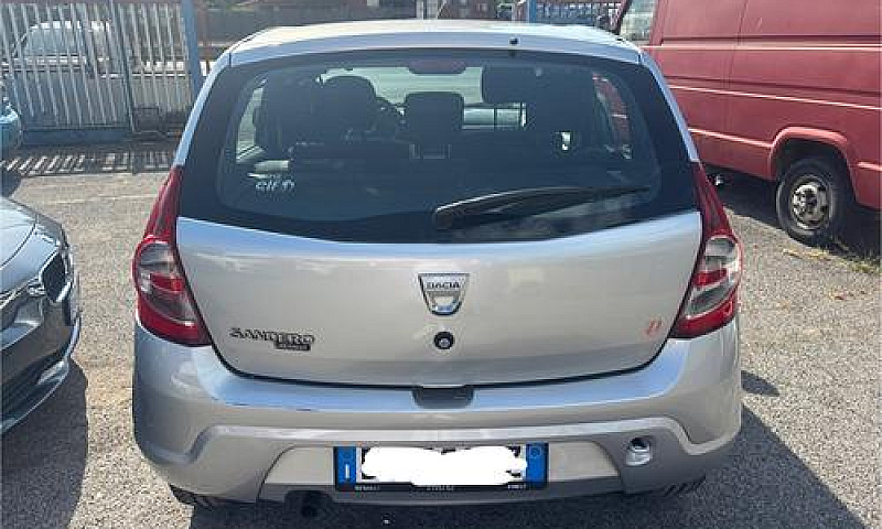 Dacia Sandero 1.4 8V...