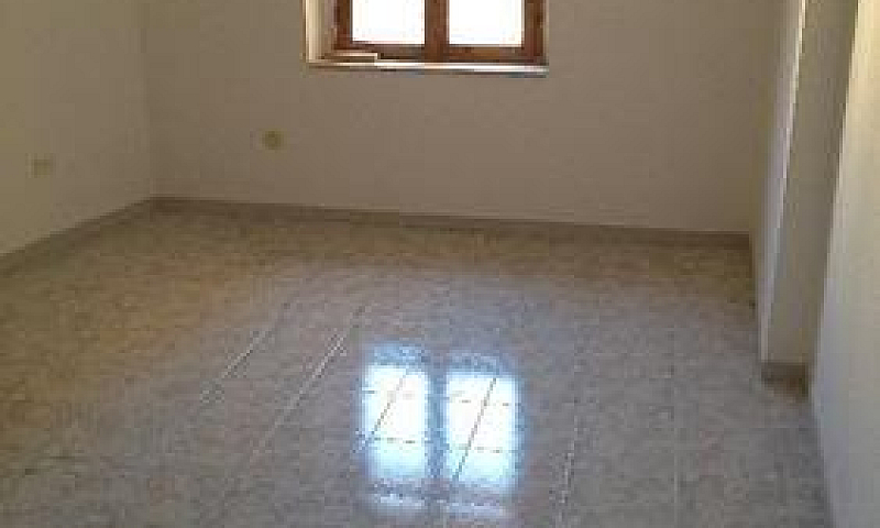 Calvello - Casa Di 9...