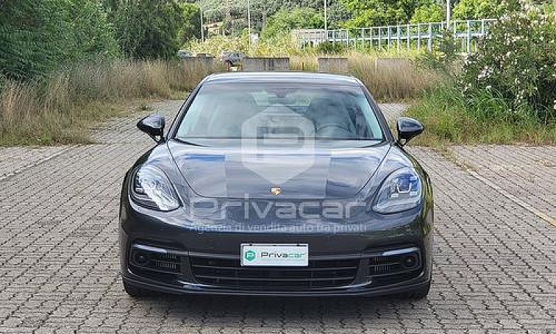 Porsche Panamera 2.9...