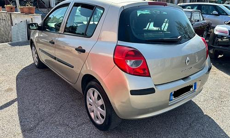 Renault Clio Storia ...