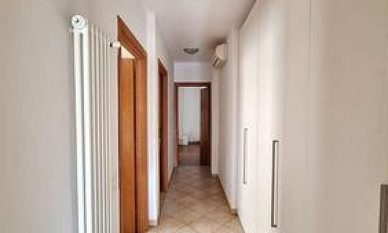 2 Letto Affittato In...