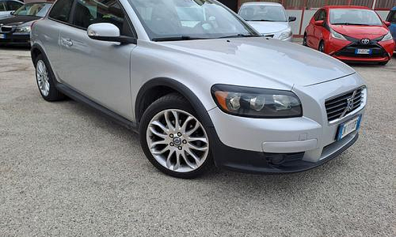 Volvo C30 1.6 D Mome...