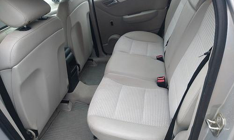 Mercedes-Benz B 170 ...