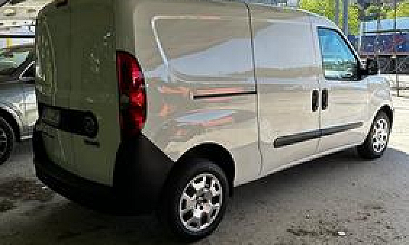 Fiat Doblò 1.3 Mjt C...