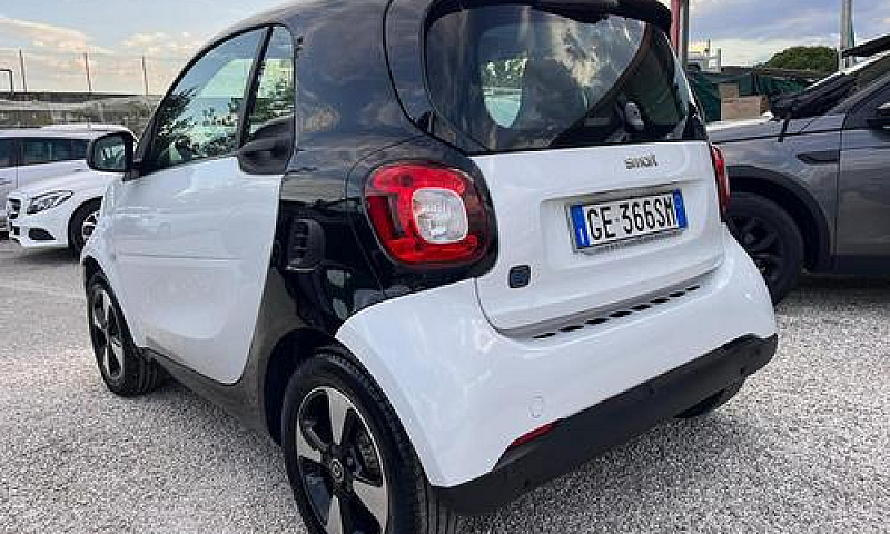Smart Fortwo Eq Pass...