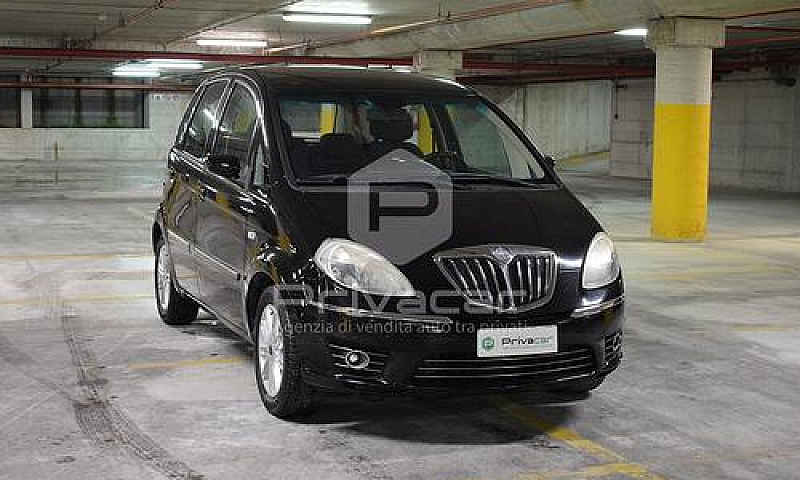 Lancia Musa 1.4 Oro ...